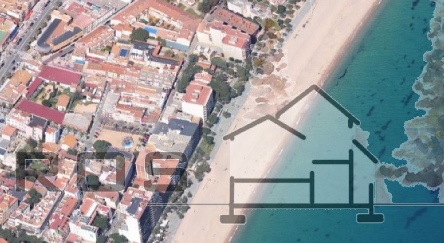 TERRENO PARA 5 PISOS A PIE DE PLAYA EN PLATJA D'ARO