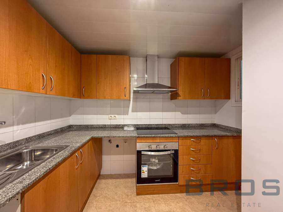 First Floor Renovated Apartment– Calle Plans 29, Palafrugell